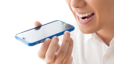 ¿Crees que tu teléfono "escucha" lo que dices para ofrecerte publicidad?