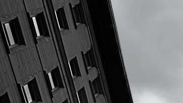 El parkour, como cualquier otro deporte, exige horas y horas de entrenamiento.