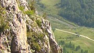 Cueva denisova en Siberia: la escena de un antiguo encuentro.