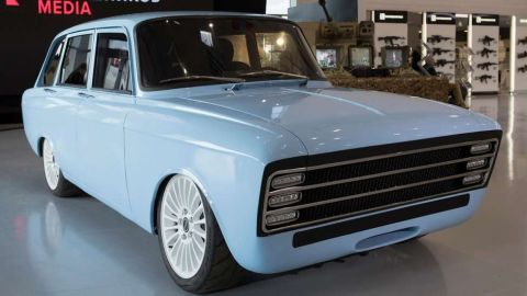 El auto de respuesta de Kalashnikov a Tesla.