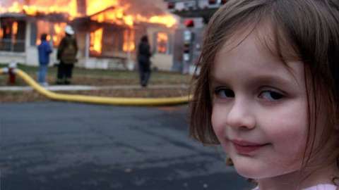 La pequeña Zoe ya es toda una jovencita.