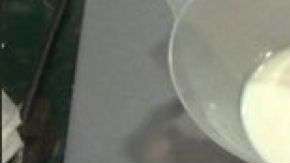 Ilusión óptica de la taza dorada.