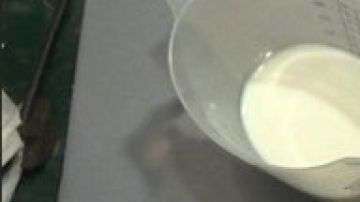 Ilusión óptica de la taza dorada.