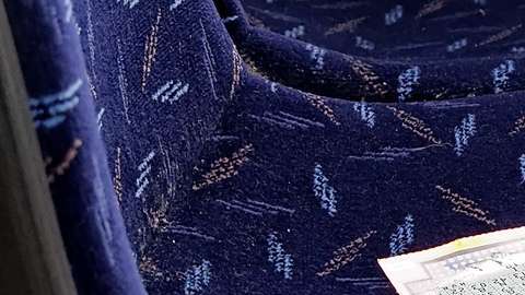 Los billetes de lotería de "raspadito" son populares.