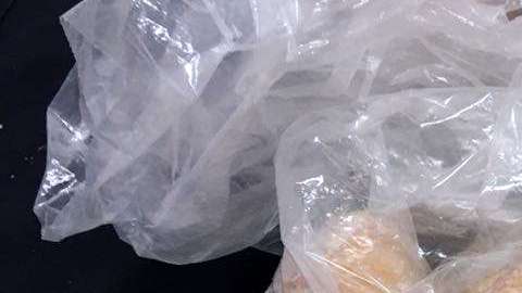 Las piezas de pan estaban repletas de la droga.