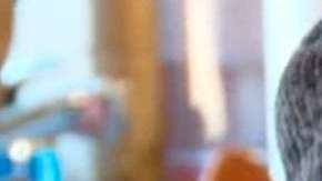 Chiquis Rivera y Johnny López en el capítulo reciente de "The Riveras"