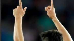 Los mexicanos Chucky y Tecatito inician sus ligas con el pie derecho.