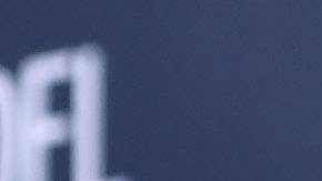 Daniel Sarcos junto a la futura mamá, Alessandra Villegas.