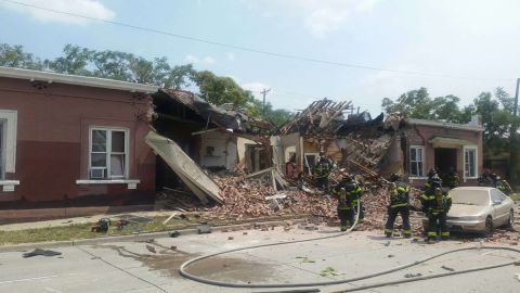 Hay varios lesionados en una explosión de gas en Denver.