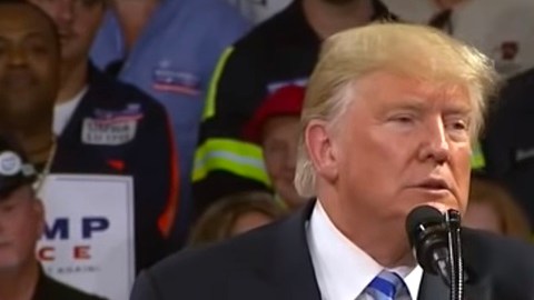 El presidente Trump se refirió a López Obrador en su mitin en Virginia.