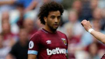 Javier "Chicharito" Hernández no pudo evitar la derrota con el Bournemouth