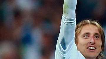 Los croatas Mateo Kovacic y Luka Modric ven separarse sus caminos en el Real Madrid. (Foto: Gonzalo Arroyo Moreno/Getty Images)