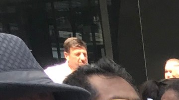 La protesta se realizó a las afueras de las oficinas de JPMorgan en Midtown.