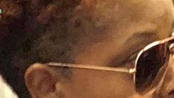 Imagen de la sospechosa en el metro que aredió a joven de 26 años.