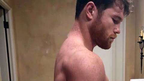 Desde su guarida en San Diego, el tapatío Saúl 'Canelo' Álvarez presentó un peso de 167.4 libras.