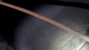 Las autoridades indicaron que el pasadizo era usado para pasar droga de un lado a otro.