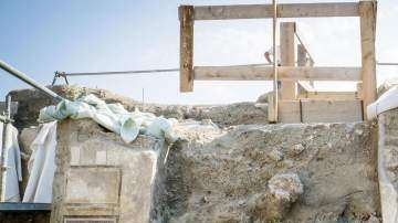 Los arqueólogos también han encontrado un palacio sepultado bajo las cenizas en Pompeya