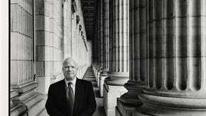 La Galería Nacional de Retratos de la Institución Smithsonian difundió una icónica fotografía del fallecido senador republicano por Arizona, John McCain. Foto: Sen. John S. McCain III by Steve Pyke, 2005