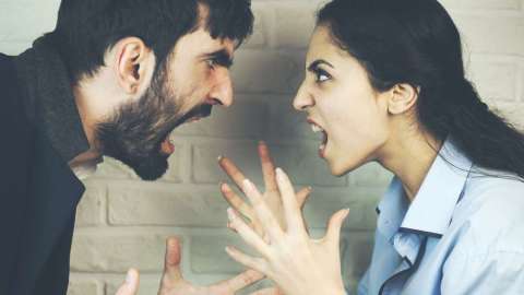 Tu sistema digestivo reciente las discusiones con tu pareja.