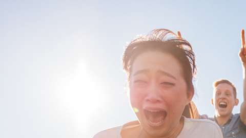 Montar en montaña rusa para eliminar las piedras renales, ganó un Ig Nobel.