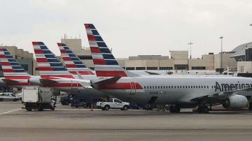 Un estudiante de pilotaje violó hoy la seguridad del aeropuerto de Orlando.