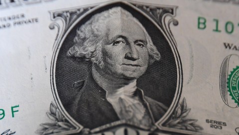 El dólar se mantiene fuerte frente al peso mexicano.
