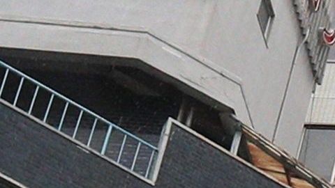 Edificio destruido en Osaka. EFE/ Jiji Press