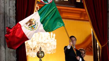 Peña Nieto lideró por última vez la ceremonia del Grito de Independencia en México.
