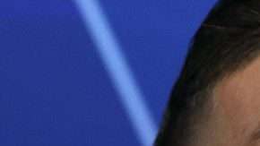 Sergio Ramos le dio con todo a Antoine Griezmann. (Foto: EFE/Ballesteros)