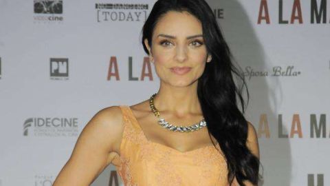 Aislinn Derbez.