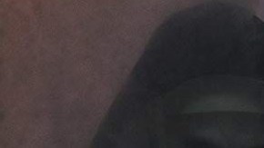 Taissa Farmiga y Bonnie Aarons (detrás). / Foto: Warner Bros. Entertainment Inc