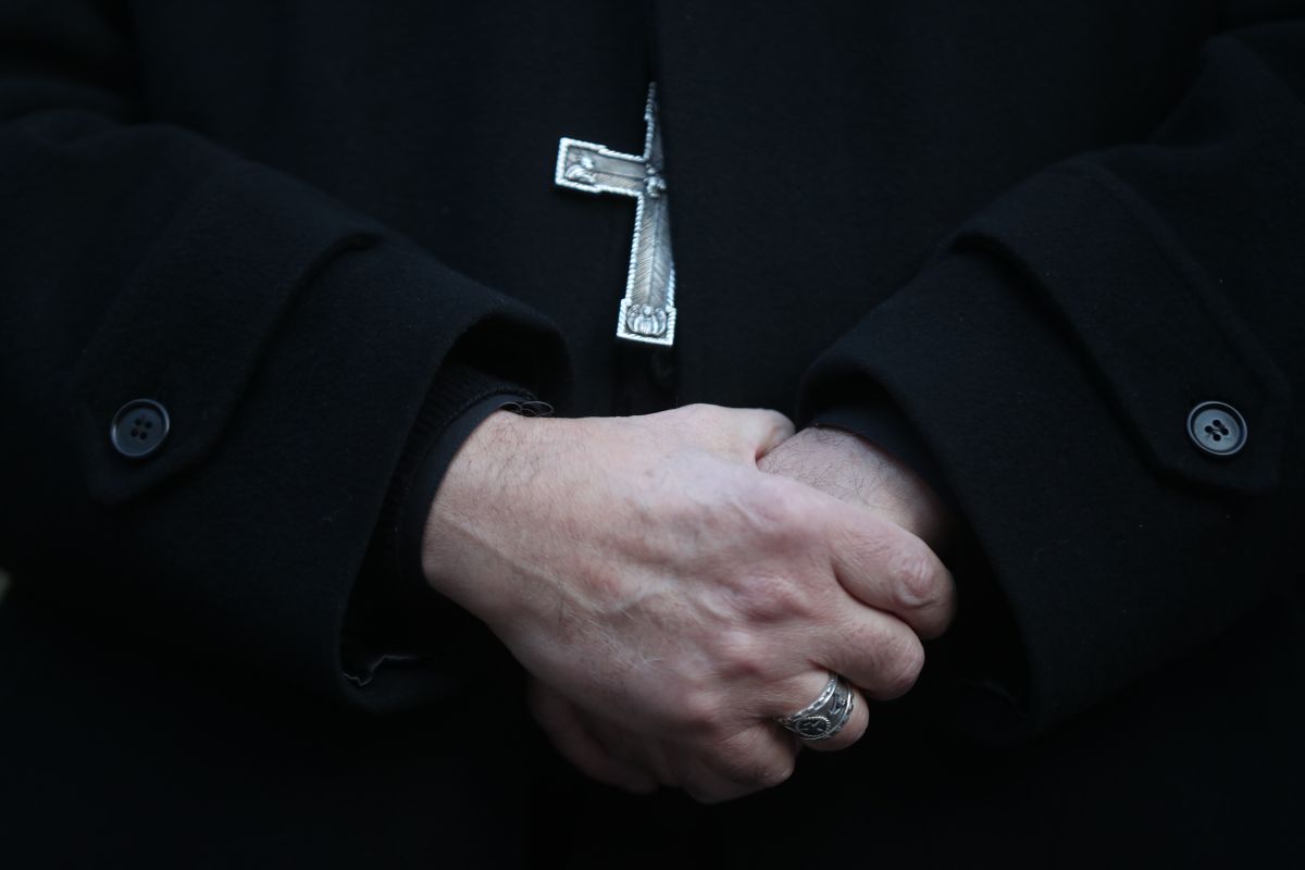 La Fiscalía busca determinar si las diócesis encubrieron a sus sacerdotes ante las denuncias