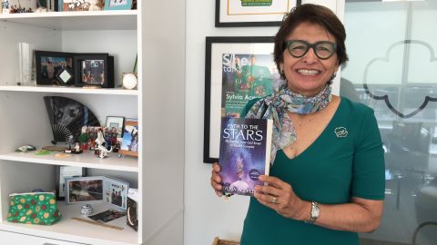 Sylvia Acevedo es la presidenta de Girl Scouts of USA, y es ingeniera astronáutica./A. B. N.