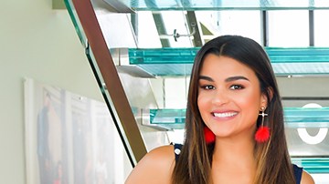 Clarissa Molina y Alejandra Espinoza