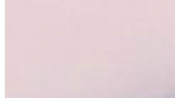 La universitaria de 20 años mordió durante años sus dedos y uñas.