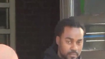 Gifford Hunter portaba un uniforme MTA al ser detenido