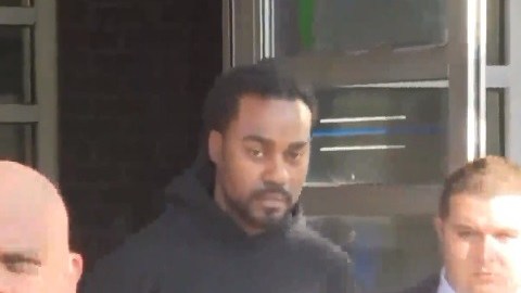 Gifford Hunter portaba un uniforme MTA al ser detenido