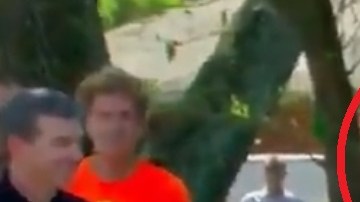 El presidente Trump saludó al hombre que le dijo que nombró a su perro "Don T".