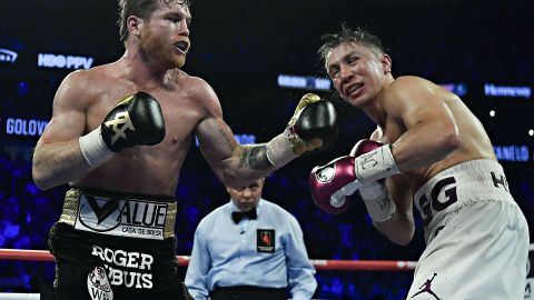 Canelo Álvarez tuvo mucho éxito con su mano izquierda toda la pelea ante Golovkin.