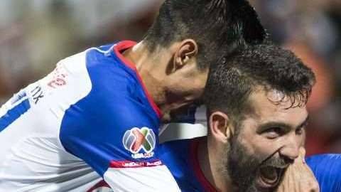 El jugador uruguayo del Cruz Azul Martín Cauteruccio festeja un gol al Tijuana. (Foto: Imago7/ Alejandro Gutiérrez Mora)