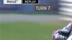 Increíble comportamiento antideportivo en Moto2.