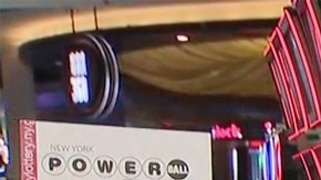 El nuevo multimillonario, Nandlall Mangal