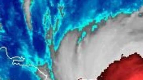 Imagen de satélite del huracán María antes de hacer su entrada en Puerto Rico.