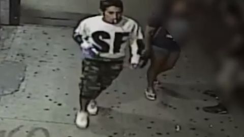Jorge Ayala fue capturado por cámaras de vigilancia.