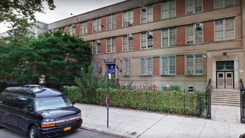 Automotive High School, en 50 Bedford Ave