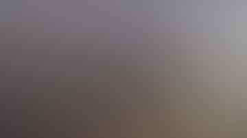 El presunto infiel fue grabado en calzoncillos.