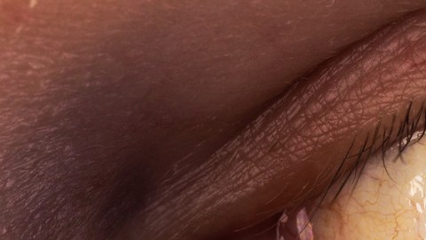 ojos amarillos