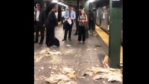 Un nuevo peligro en los andenes