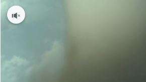 El embudo era sumamente grande.