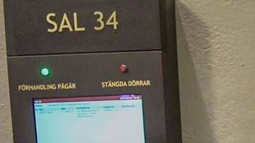 Jean-Claude Arnault.